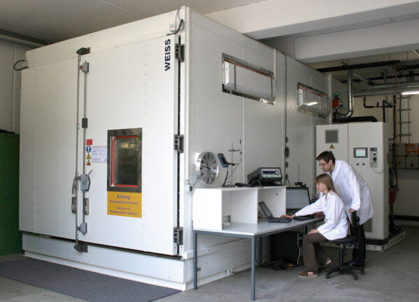 formaldehyde emissions test chamber